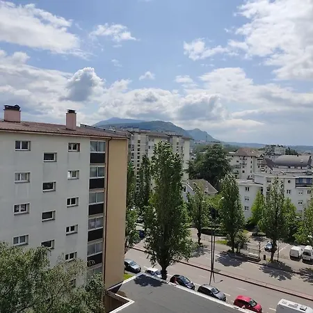 Entre Et Montagne *